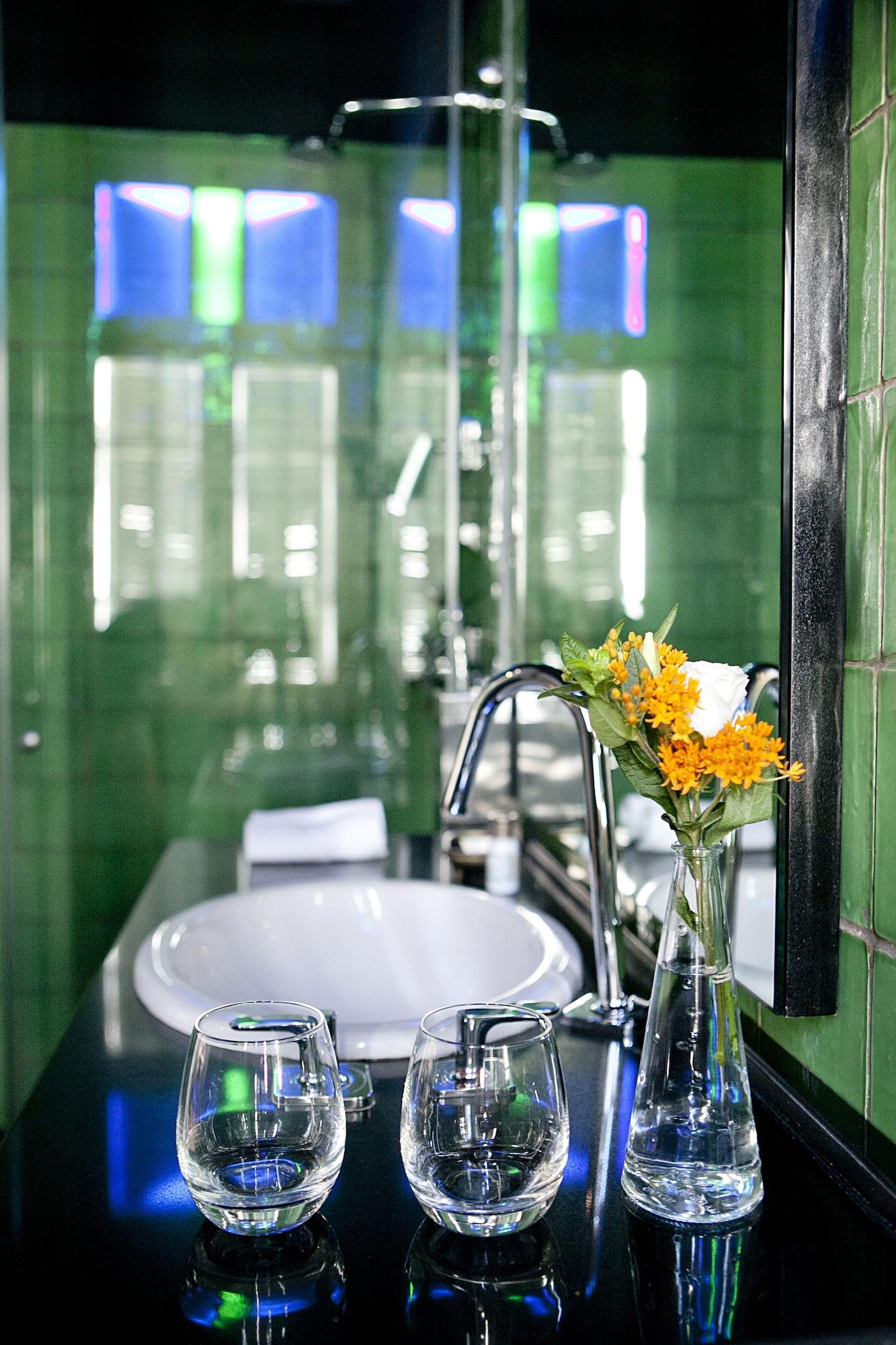 Alma Boutique & Lounge 5*