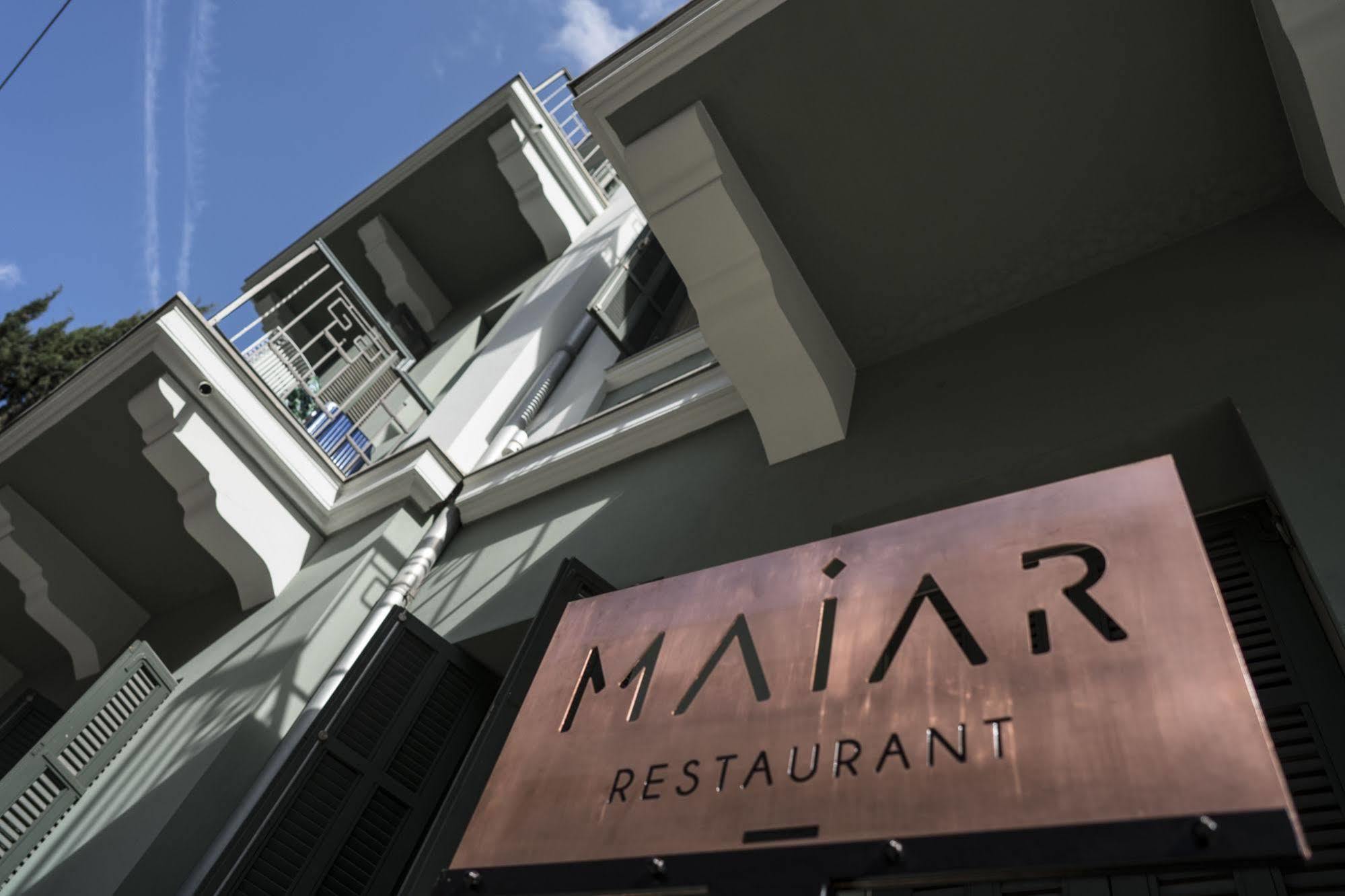 Hotel Alma Boutique & Lounge 5*